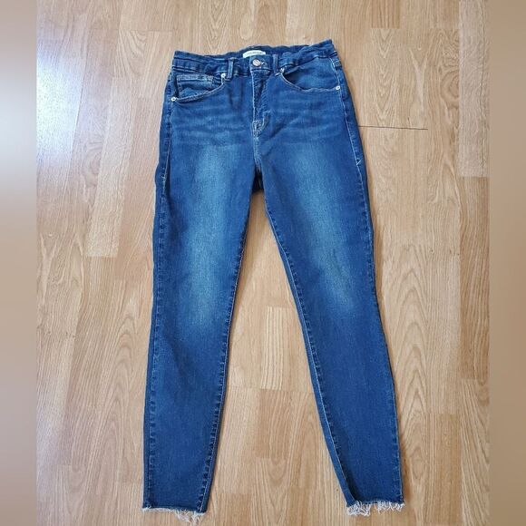 🌹 GOOD AMERICAN 🌹 Good Waist Raw Edge Skinny Jeans - [Size 28] - Picture 2 of 13